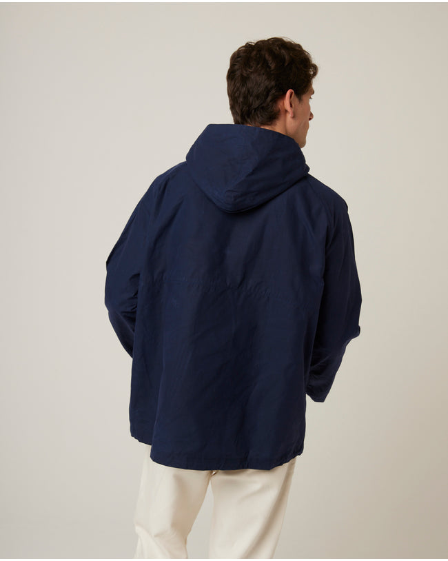 Image of model wearing Hastings Hybrid Cagoule.