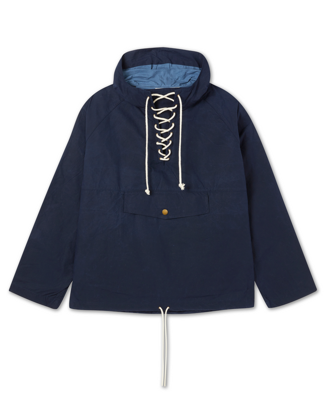 Image of model wearing Hastings Hybrid Cagoule.