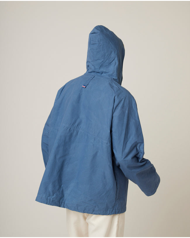 Image of model wearing Hastings Hybrid Cagoule.