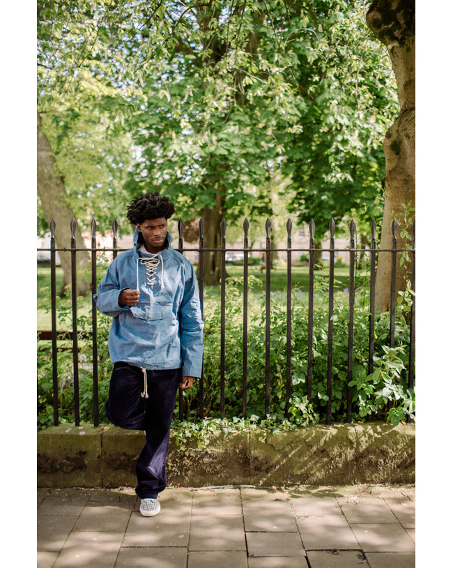 Image of model wearing Hastings Hybrid Cagoule.