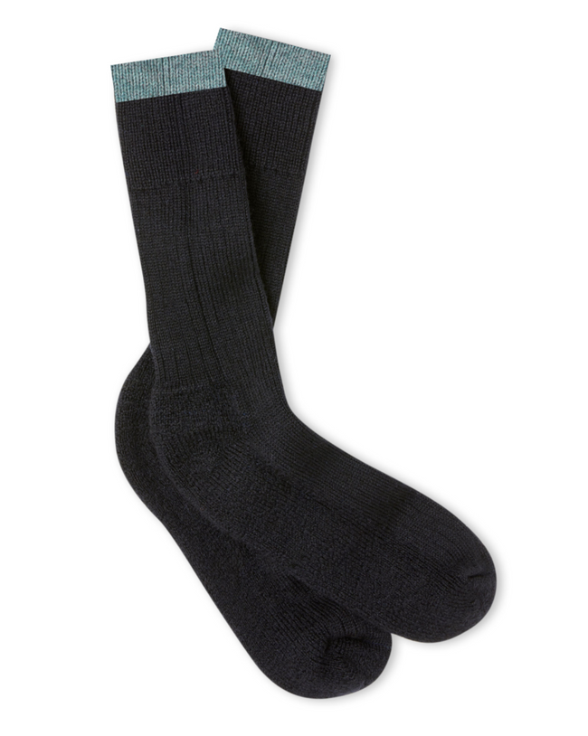 Image of model wearing Boot Socks. Small - UK4-7/ Large - UK 8-12
