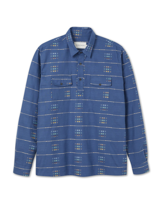 Image of model wearing Smock Shirt.