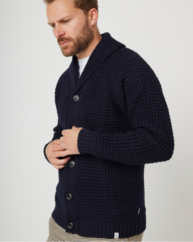 Image of model wearing Waffle Shawl Cardigan. Model is 6ft1in, chest size 38in and wearing size Large
