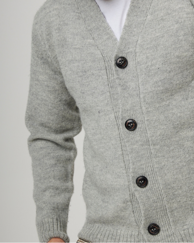 Image of model wearing Makers Cardigan.