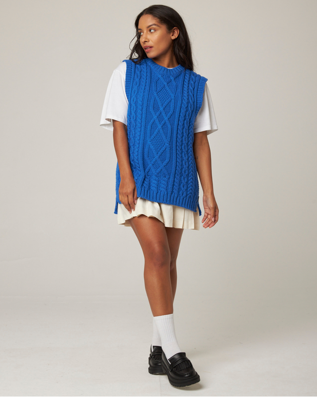 Image of model wearing Rig Sweater Vest.