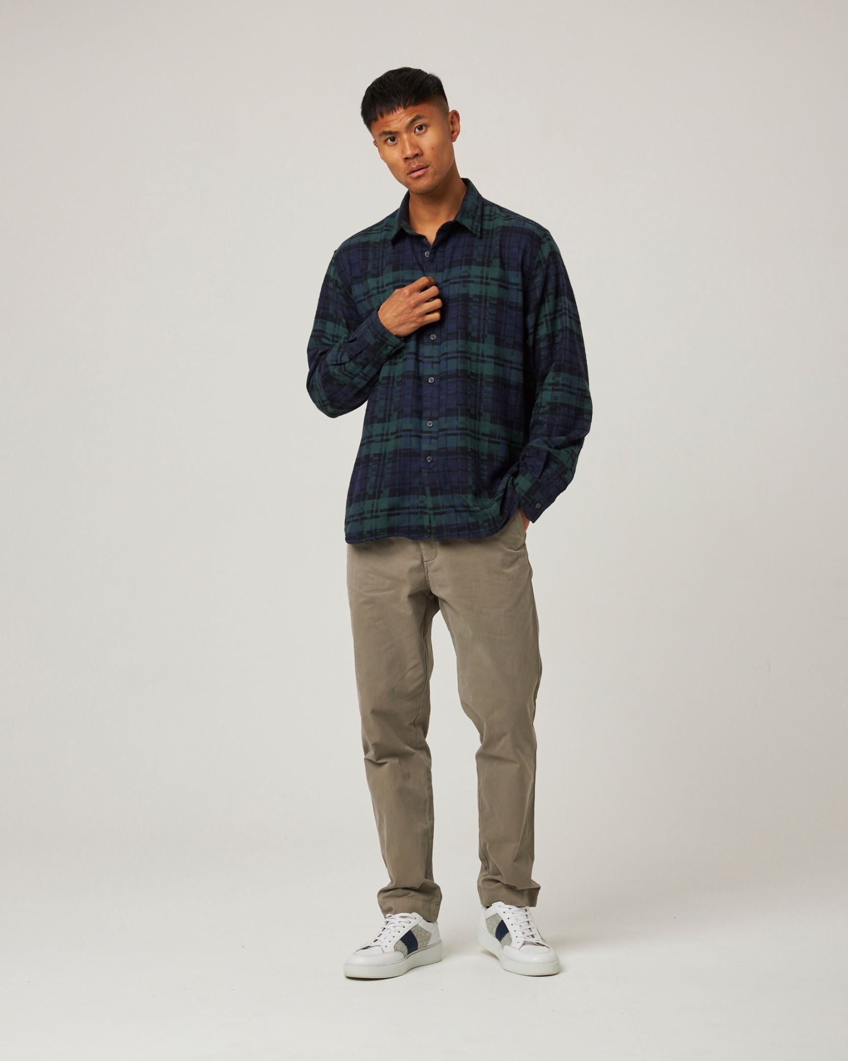 Image of model wearing Farley Shirt. Model is 6ft1in, chest size 38in and wearing size Large