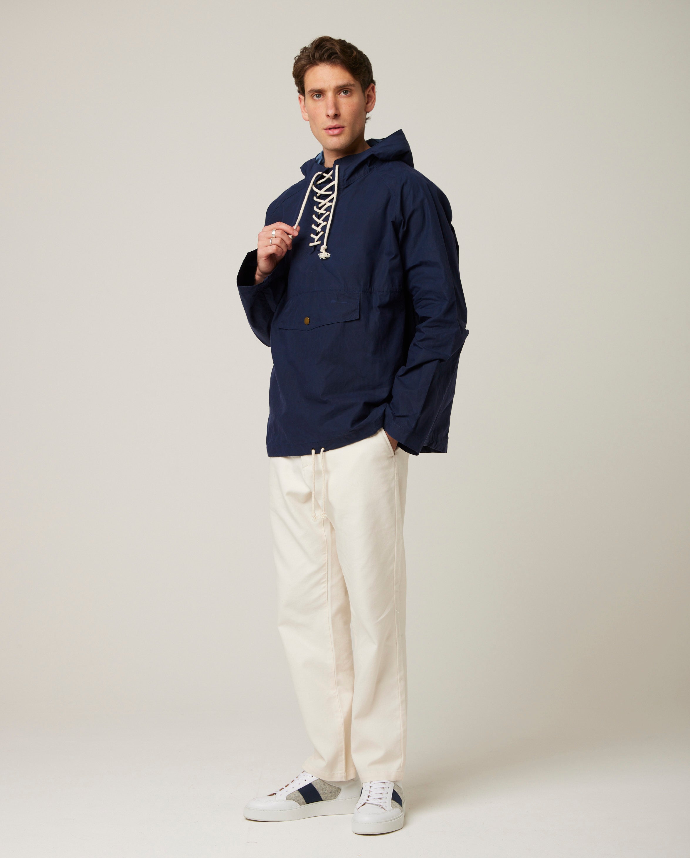 Image of model wearing Hastings Hybrid Cagoule. 