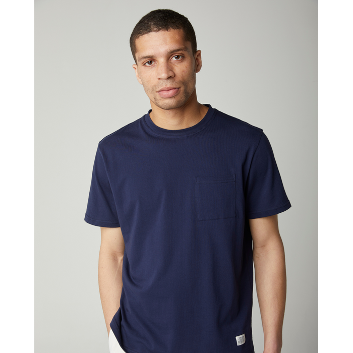 Round neck t shirt with pocket deals