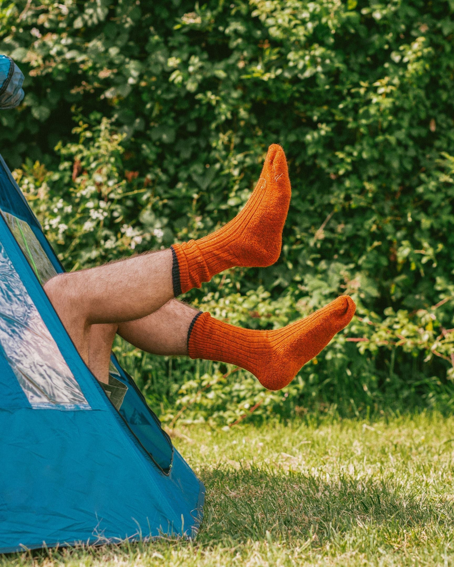 Image of model wearing Boot Socks. Small - UK4-7/ Large - UK 8-12